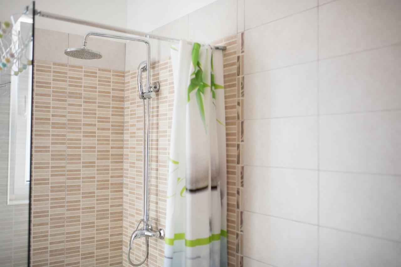Red Karmenita Apartman Umag Kültér fotó